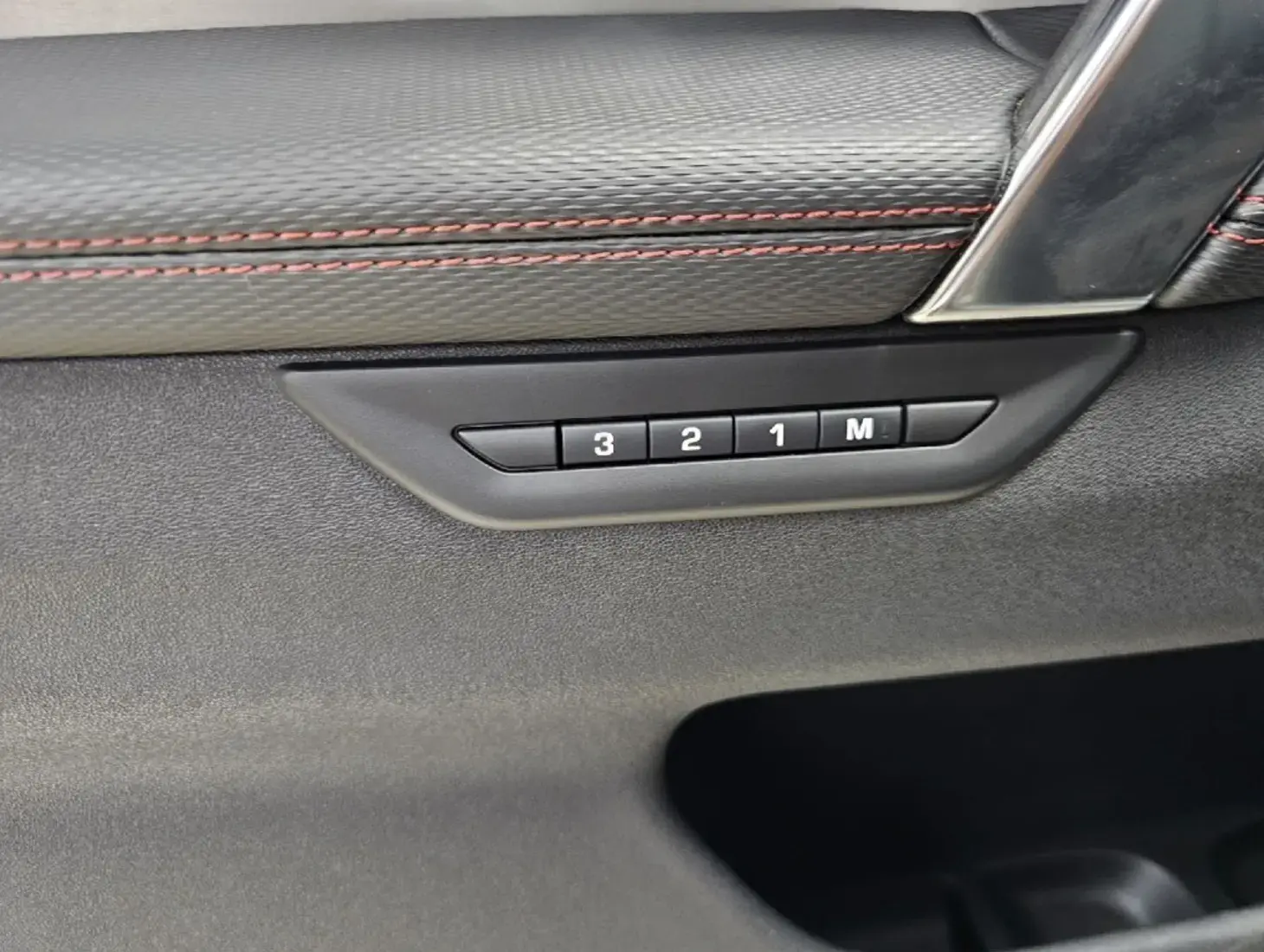 galeria DISCOVERY SPORT