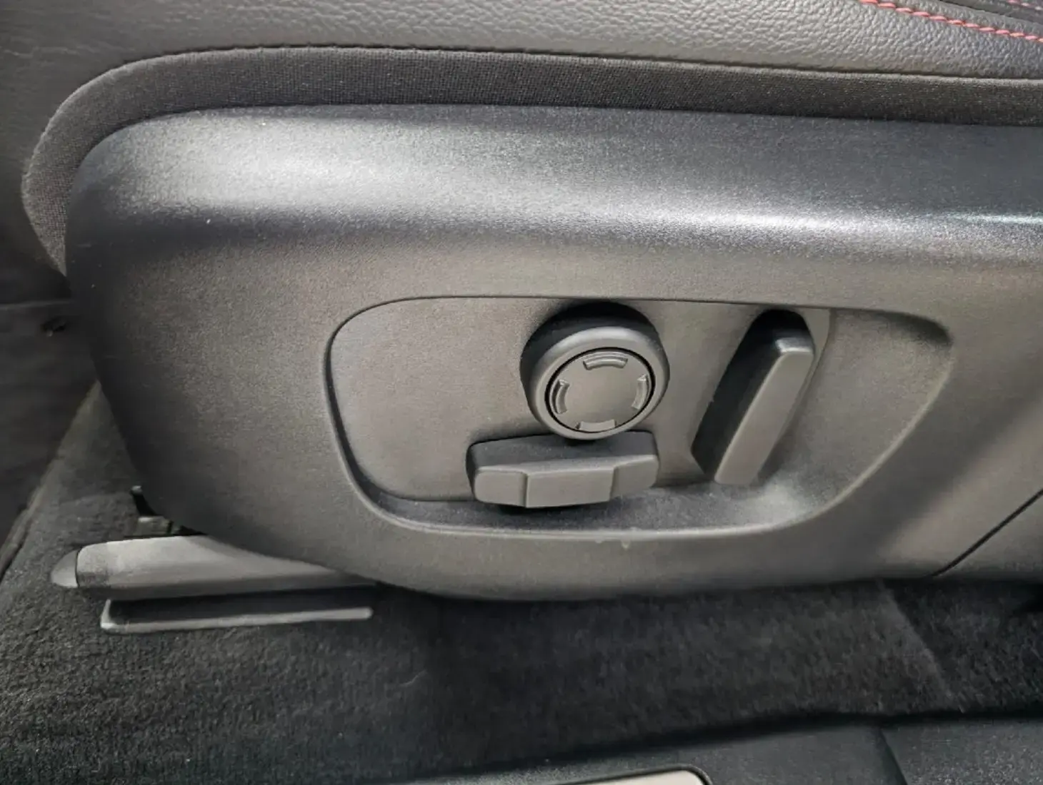 galeria DISCOVERY SPORT