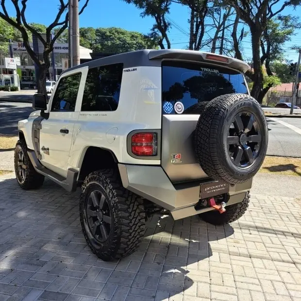 Troller T4 3.2 XLT 4X4 20V TURBO INTERCOOLER DIESEL 2P MANUAL