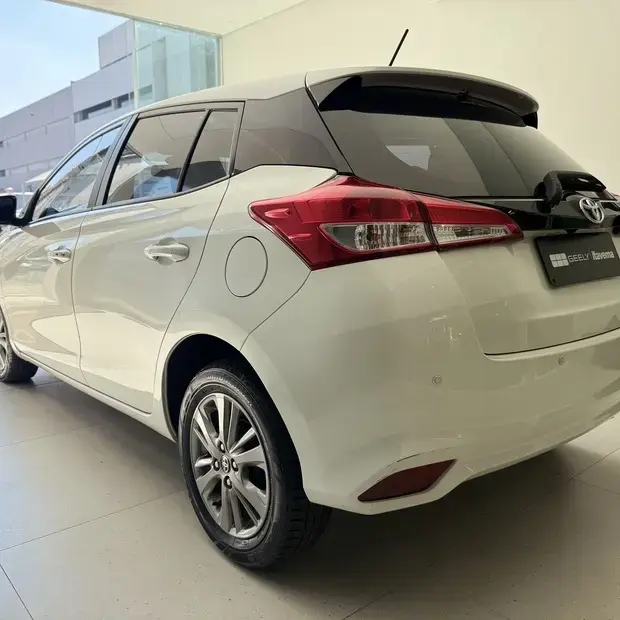 Toyota YARIS 1.5 16V FLEX XL PLUS CONNECT MULTIDRIVE