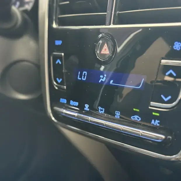 Toyota YARIS 1.5 16V FLEX XL PLUS CONNECT MULTIDRIVE