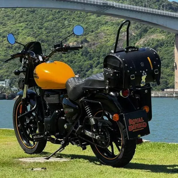 Royal Enfield METEOR 350 FIREBALL