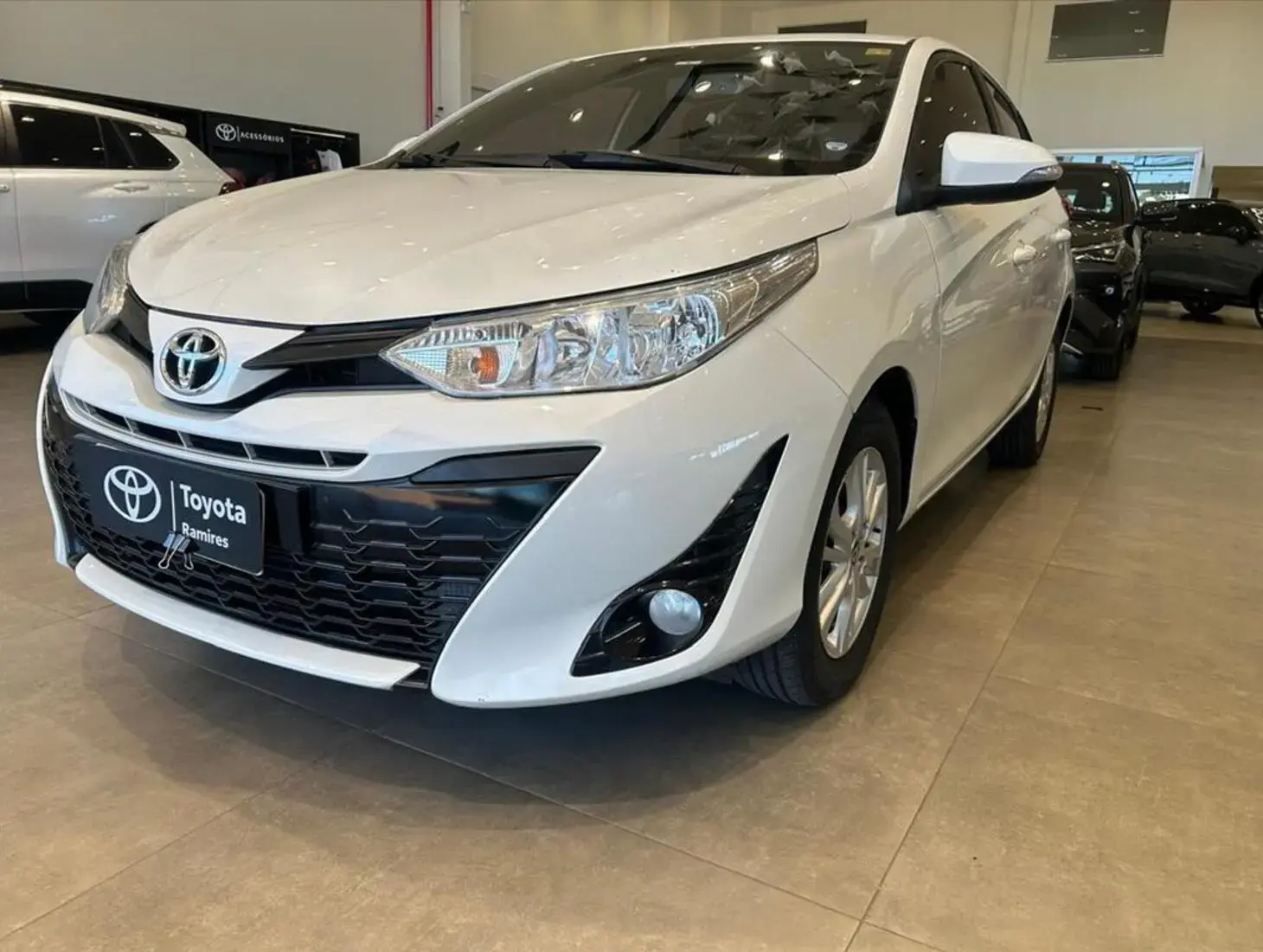 galeria YARIS