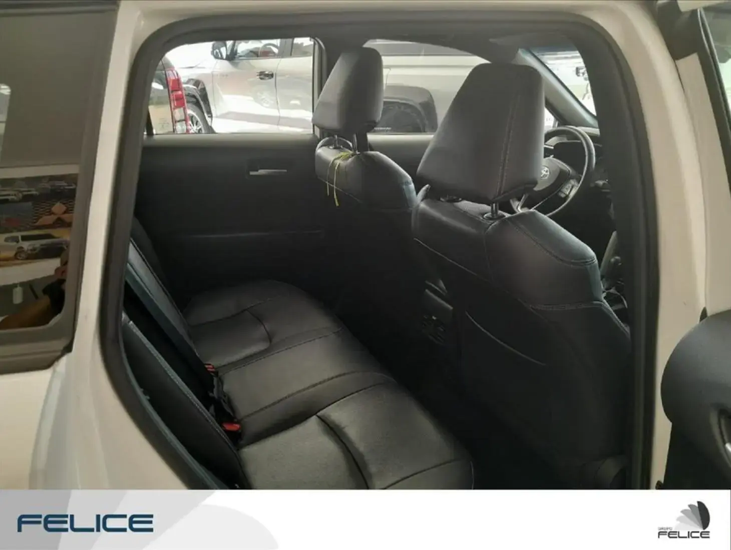 galeria COROLLA CROSS