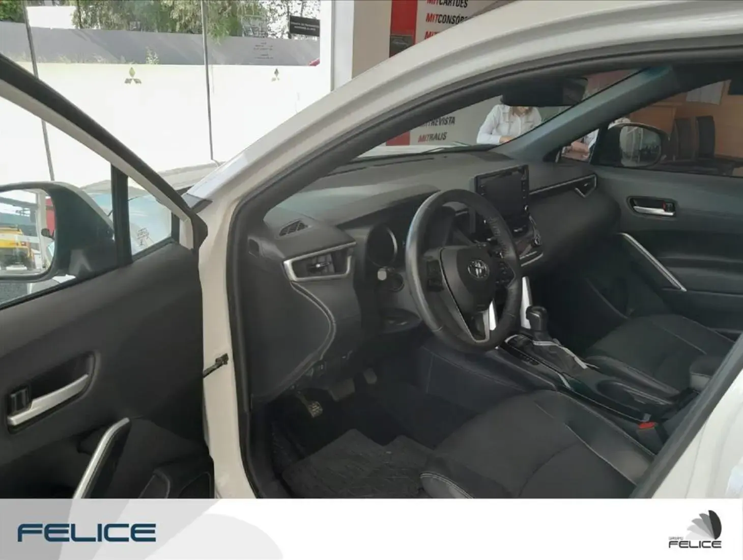 galeria COROLLA CROSS