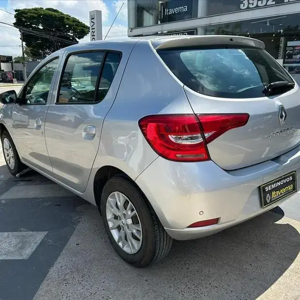 Renault SANDERO 1.0 12V SCE FLEX ZEN MANUAL