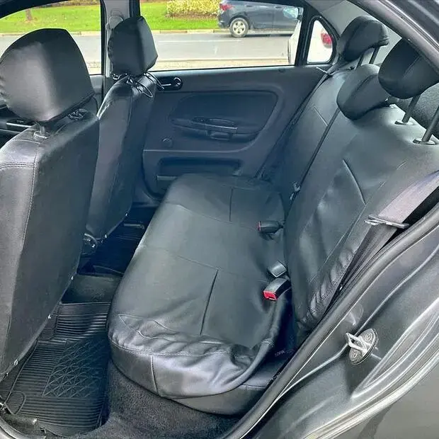 Volkswagen VOYAGE 1.0 12V MPI TOTALFLEX 4P MANUAL