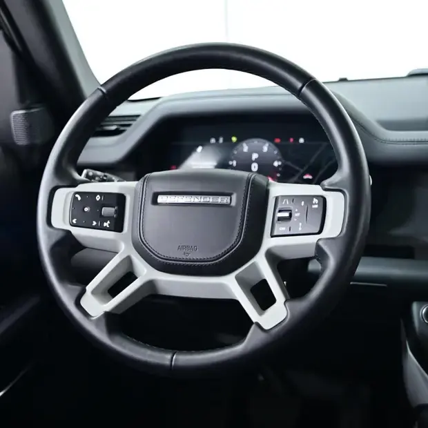 Land Rover Defender 90 S 3.0 Turbodiesel (Aut.) (Híb.)