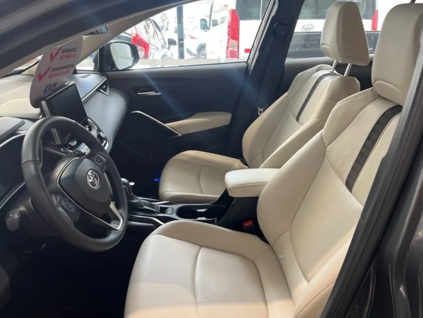 galeria COROLLA CROSS