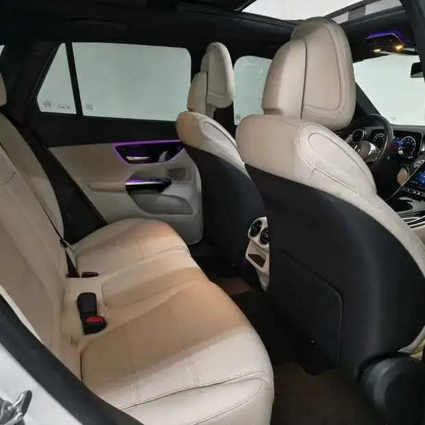 Mercedes Benz Classe GLC 300 4MATIC 2.0 TB Aut. (Híb)