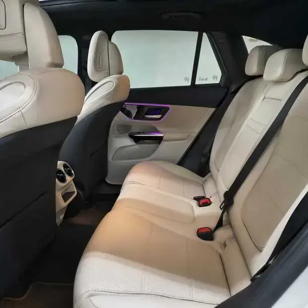 Mercedes Benz Classe GLC 300 4MATIC 2.0 TB Aut. (Híb)