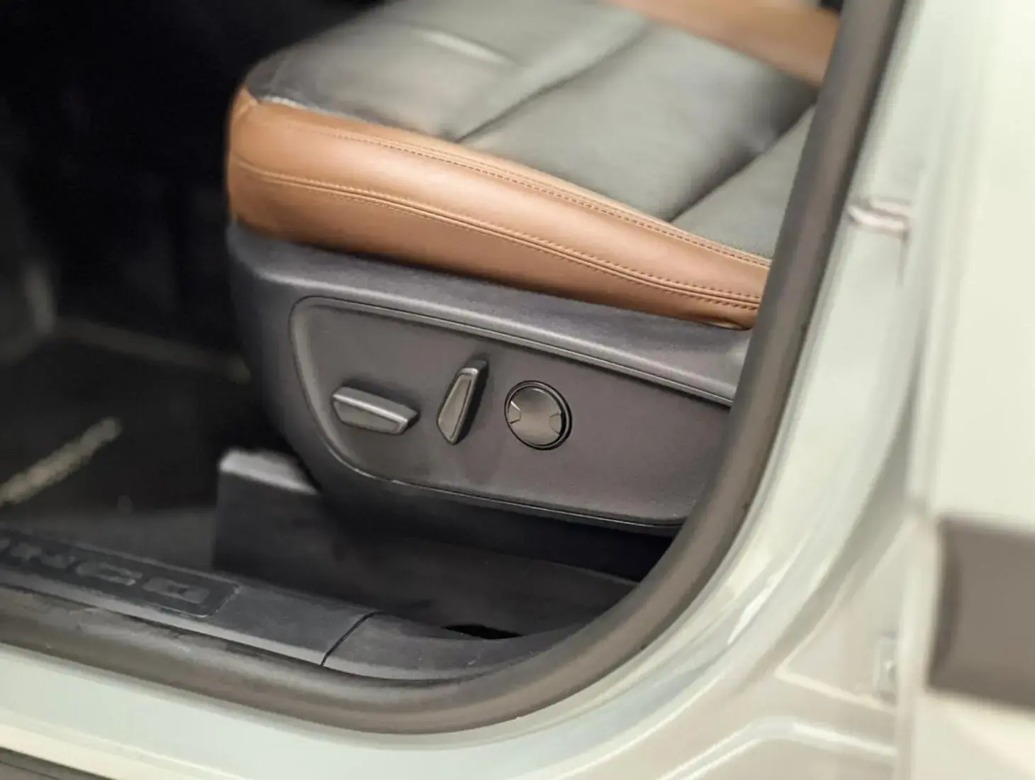 galeria Bronco Sport