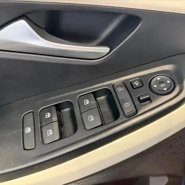 Hyundai CRETA 2.0 FLEX ULTIMATE AUTOMÁTICO