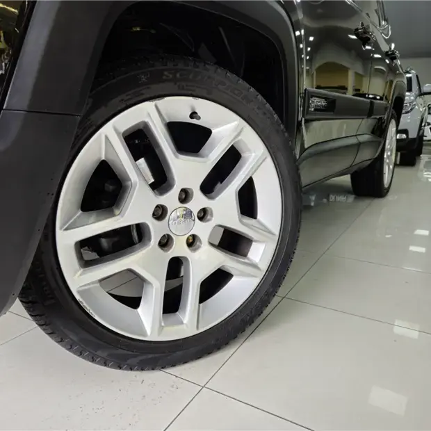 Jeep RENEGADE 1.8 16V FLEX LIMITED 4P AUTOMÁTICO