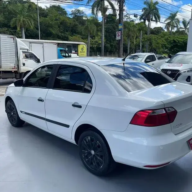 Volkswagen VOYAGE 1.6 MSI TOTALFLEX 4P MANUAL