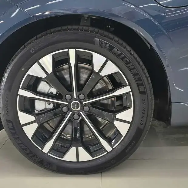 Volvo XC60 Ultra PHEV