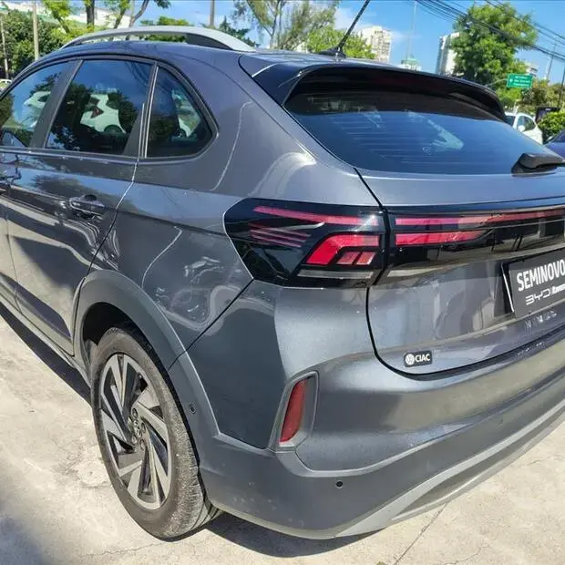 Volkswagen NIVUS 1.0 200 TSI TOTAL FLEX HIGHLINE AUTOMÁTICO