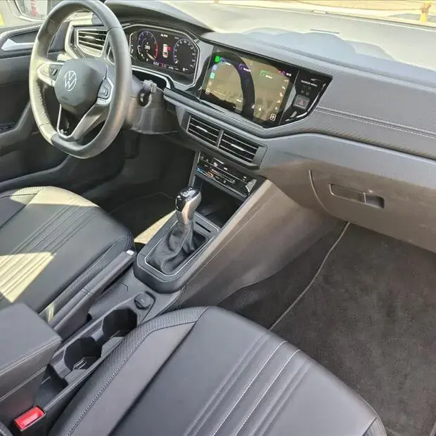 Volkswagen NIVUS 1.0 200 TSI TOTAL FLEX HIGHLINE AUTOMÁTICO