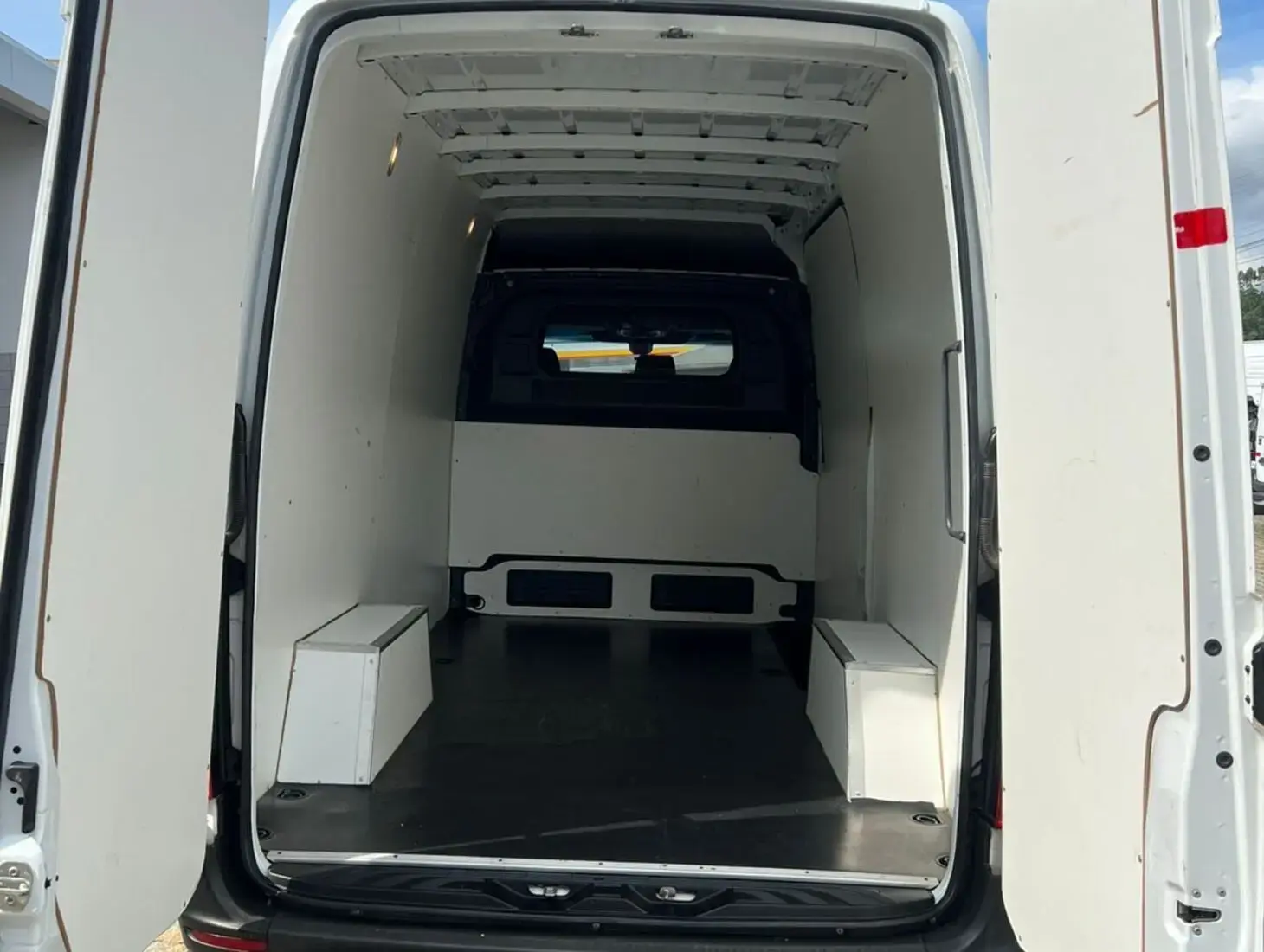 galeria SPRINTER 416 FURGÃO LONGA TETO ALTO