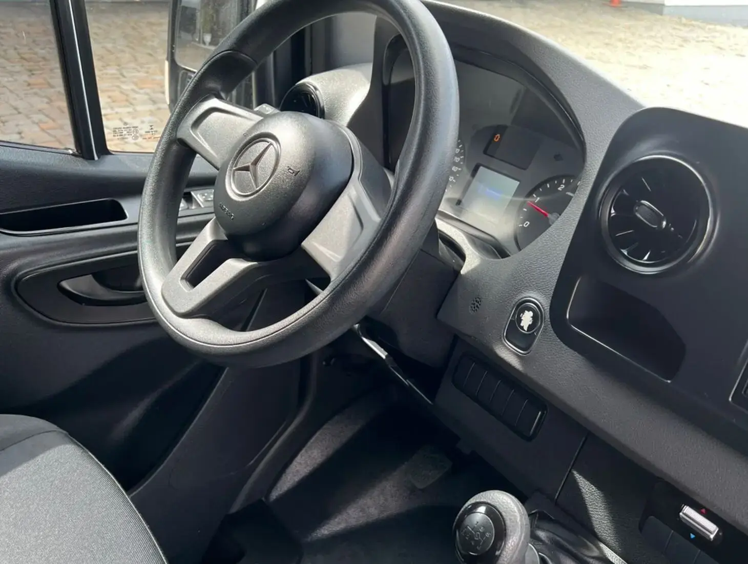 galeria SPRINTER 416 FURGÃO LONGA TETO ALTO