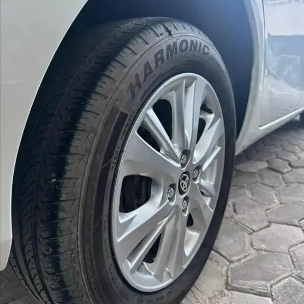 Toyota YARIS 1.3 16V FLEX XL MANUAL