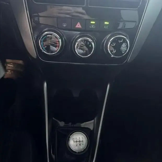 Toyota YARIS 1.3 16V FLEX XL MANUAL