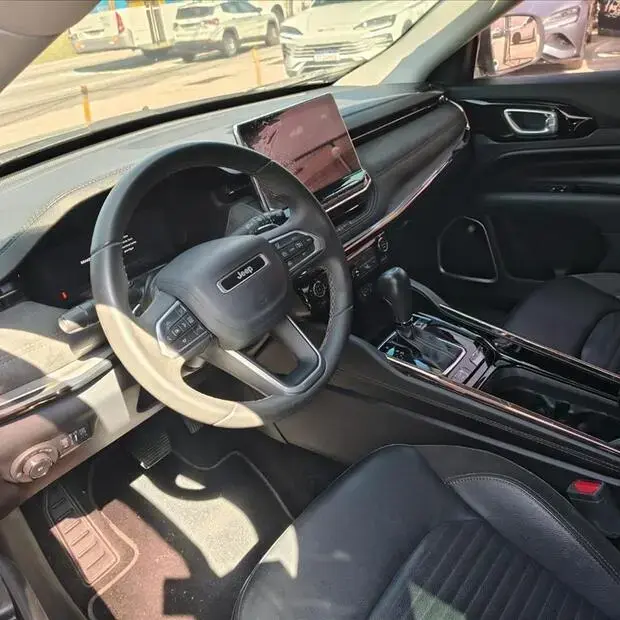 Jeep COMMANDER 1.3 T270 TURBO FLEX LIMITED AT6