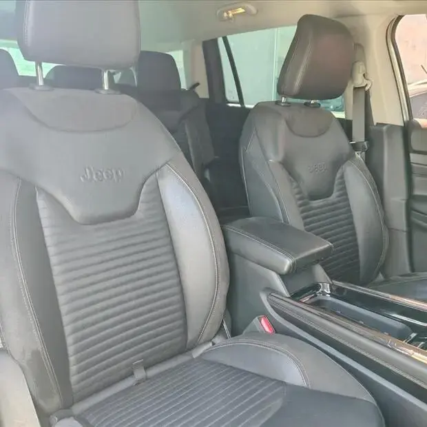 Jeep COMMANDER 1.3 T270 TURBO FLEX LIMITED AT6