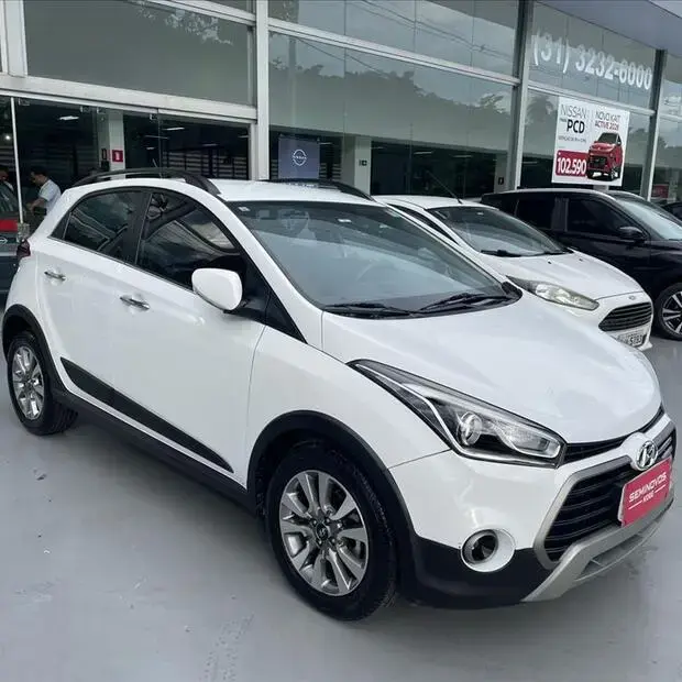 Hyundai HB20X 1.6 16V PREMIUM FLEX 4P AUTOMÁTICO