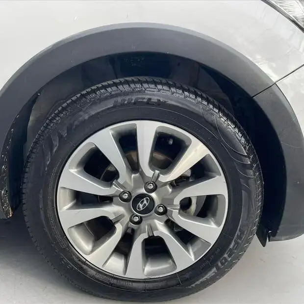 Hyundai HB20X 1.6 16V PREMIUM FLEX 4P AUTOMÁTICO