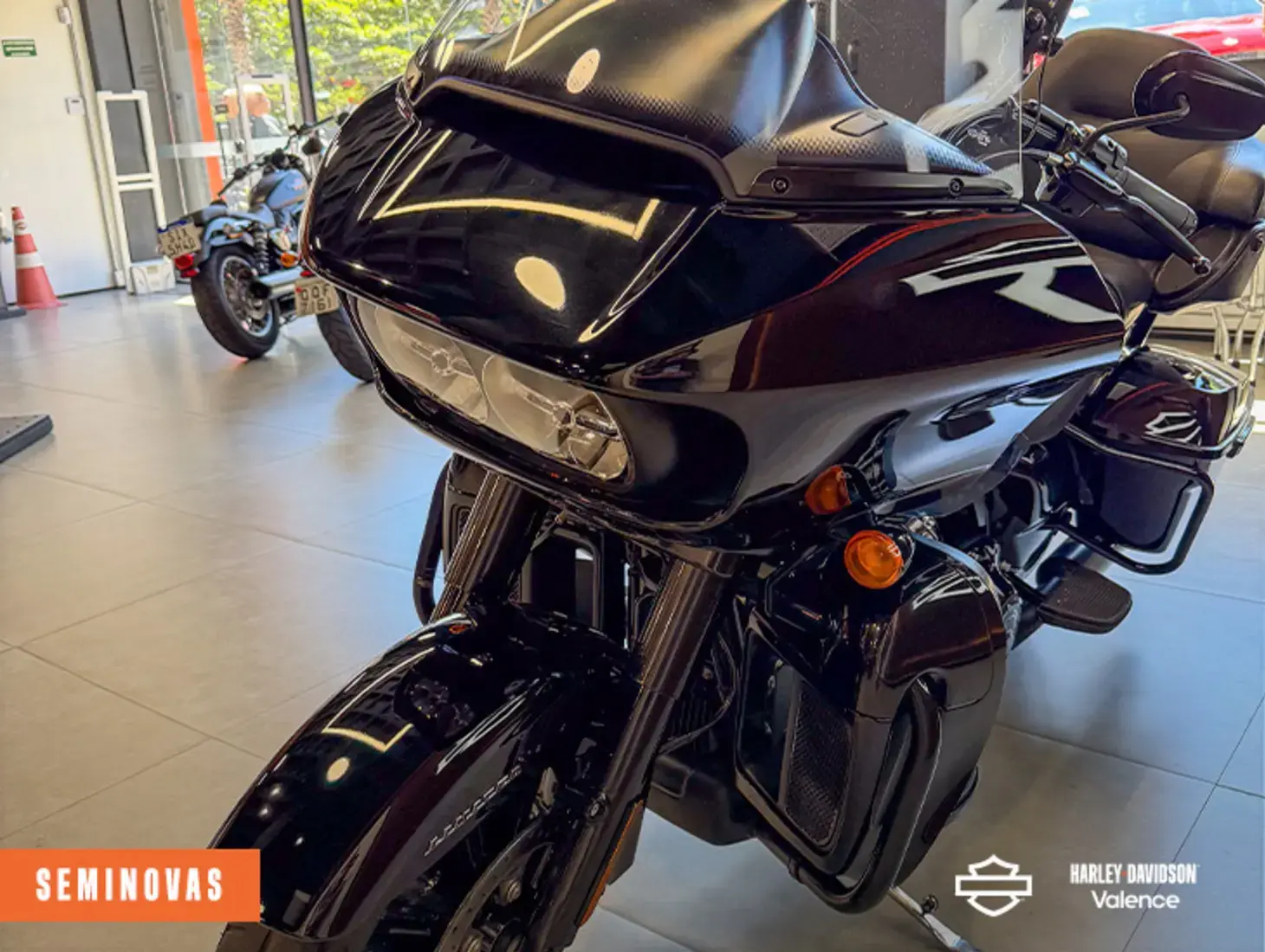 galeria ROAD GLIDE LIMITED