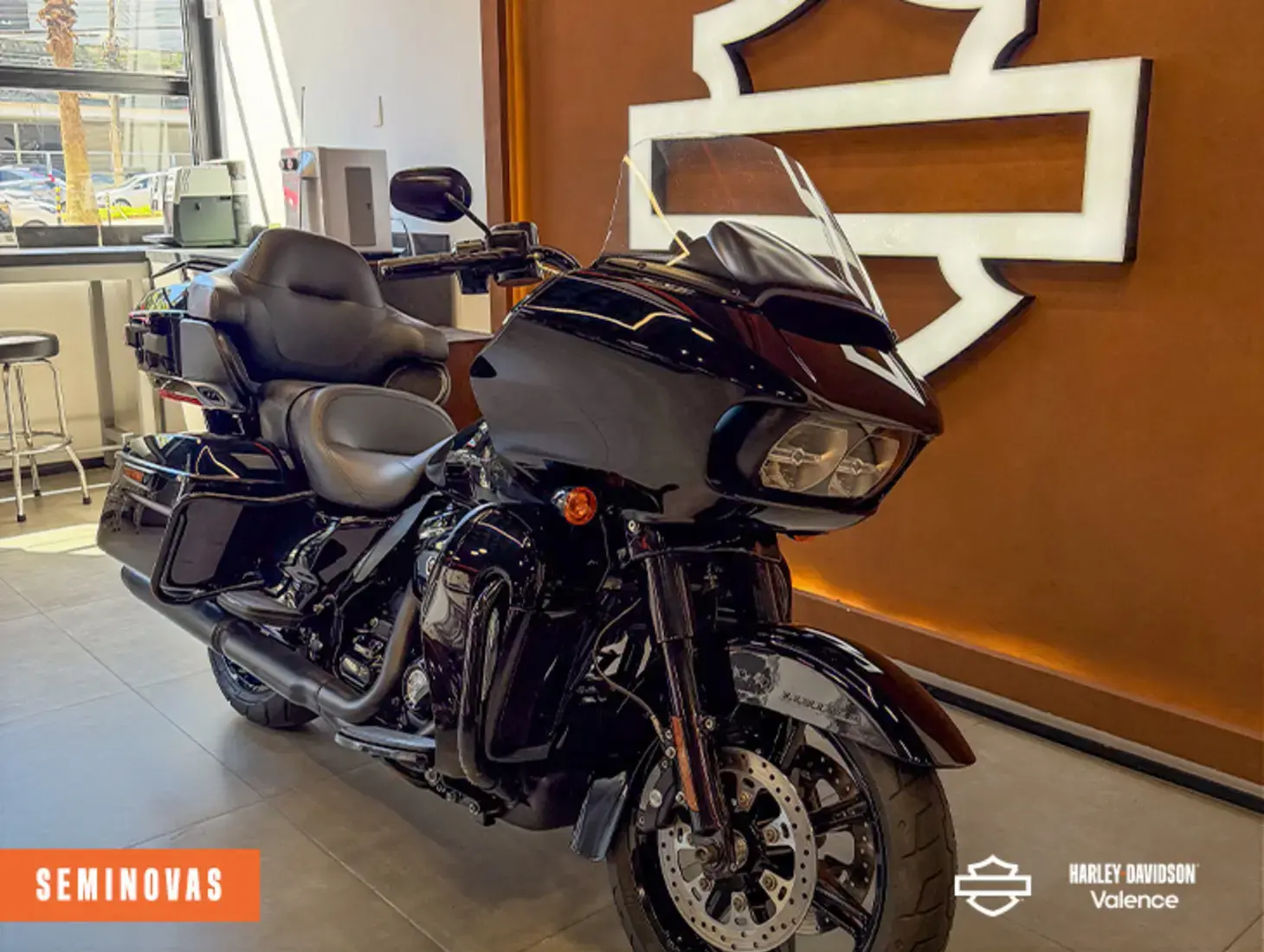 galeria ROAD GLIDE LIMITED