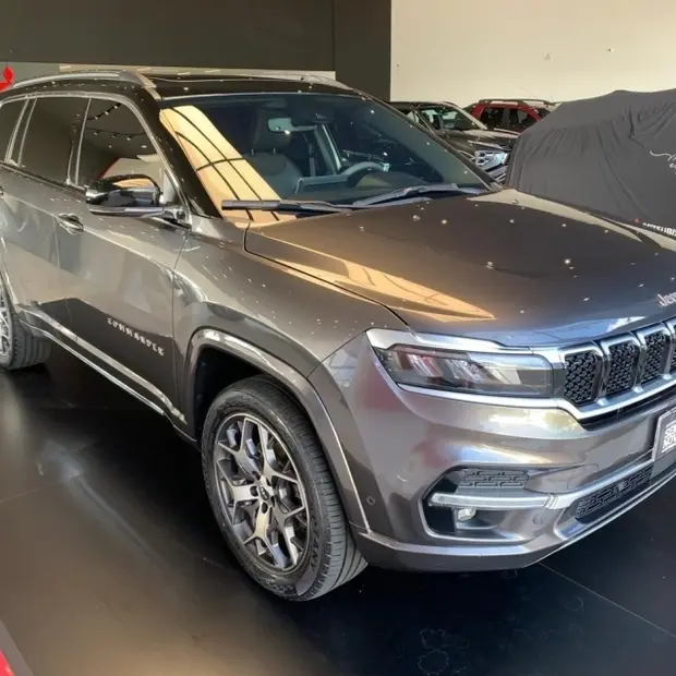 Jeep COMMANDER 2.0 TD380 TURBO DIESEL OVERLAND AT9