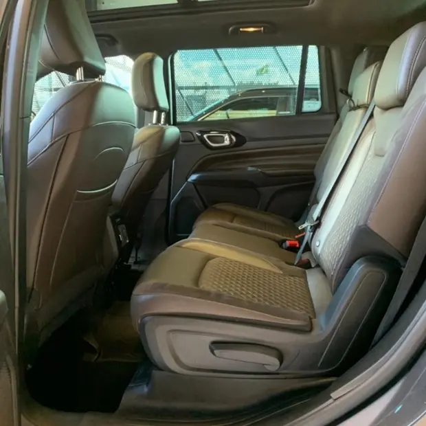 Jeep COMMANDER 2.0 TD380 TURBO DIESEL OVERLAND AT9