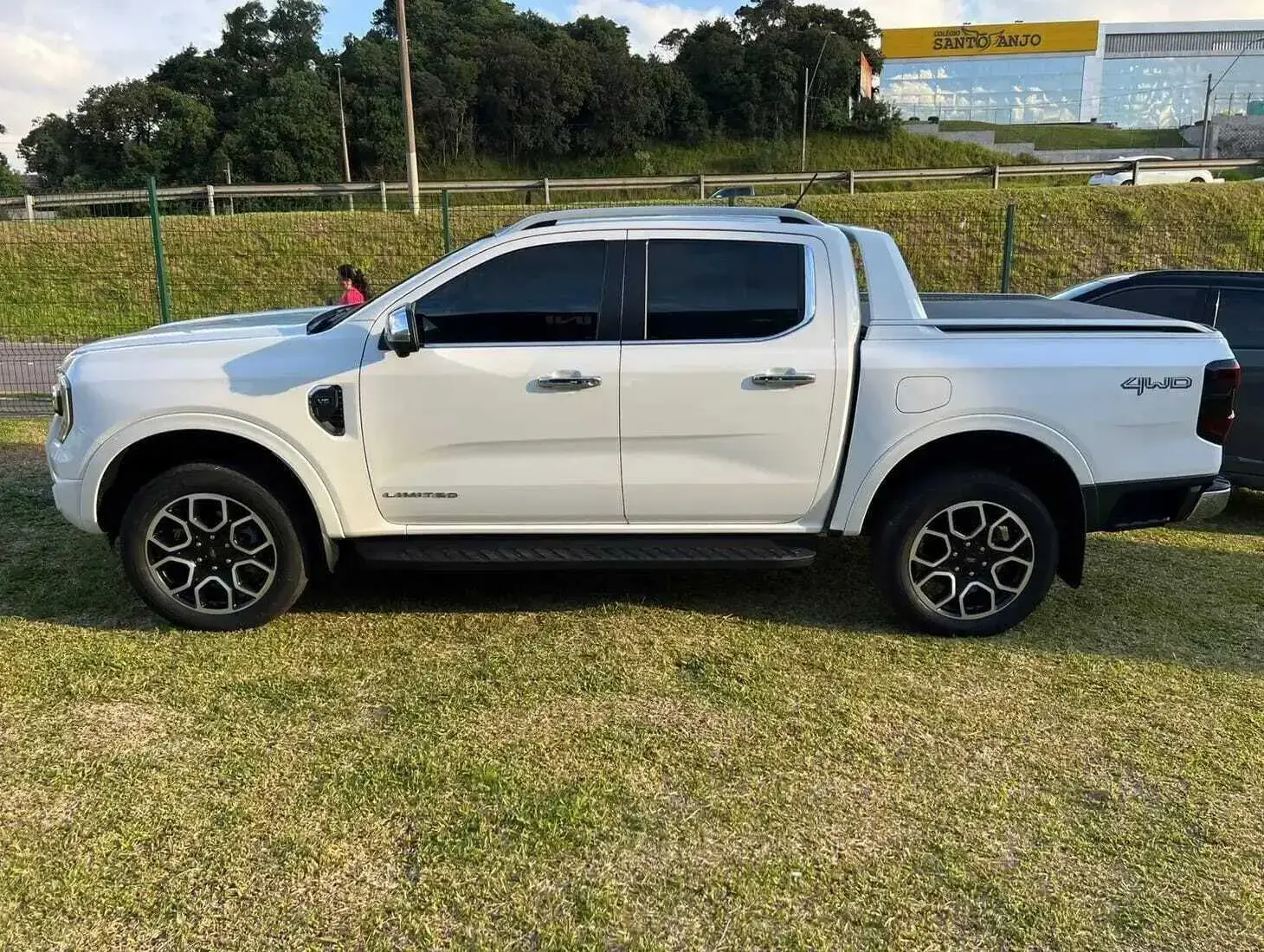 galeria Ranger Cabine Dupla