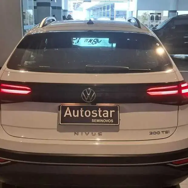 Volkswagen Nivus Comfortline 200 TSI