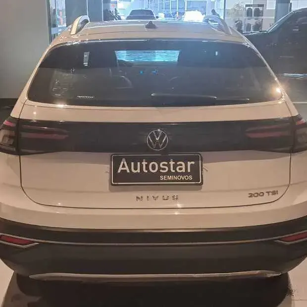 Volkswagen Nivus Highline 200 TSI