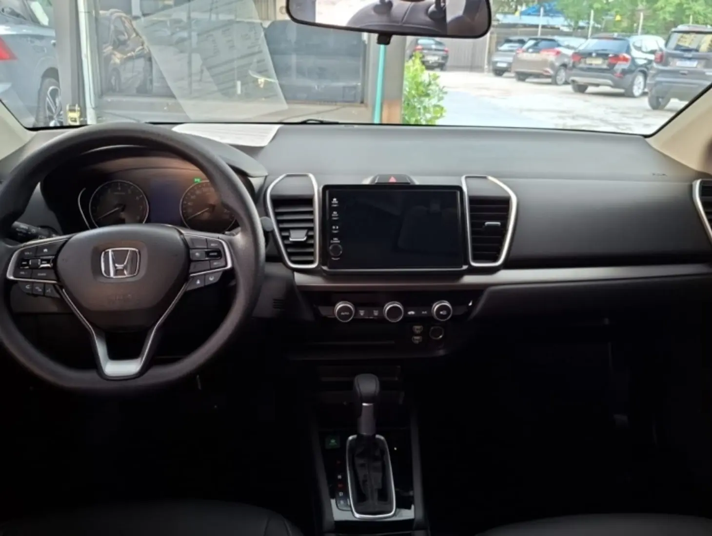 galeria NEW CITY SEDAN