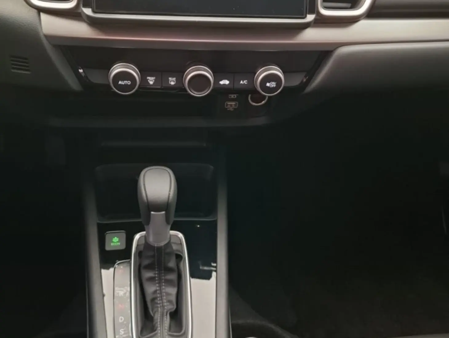 galeria NEW CITY SEDAN