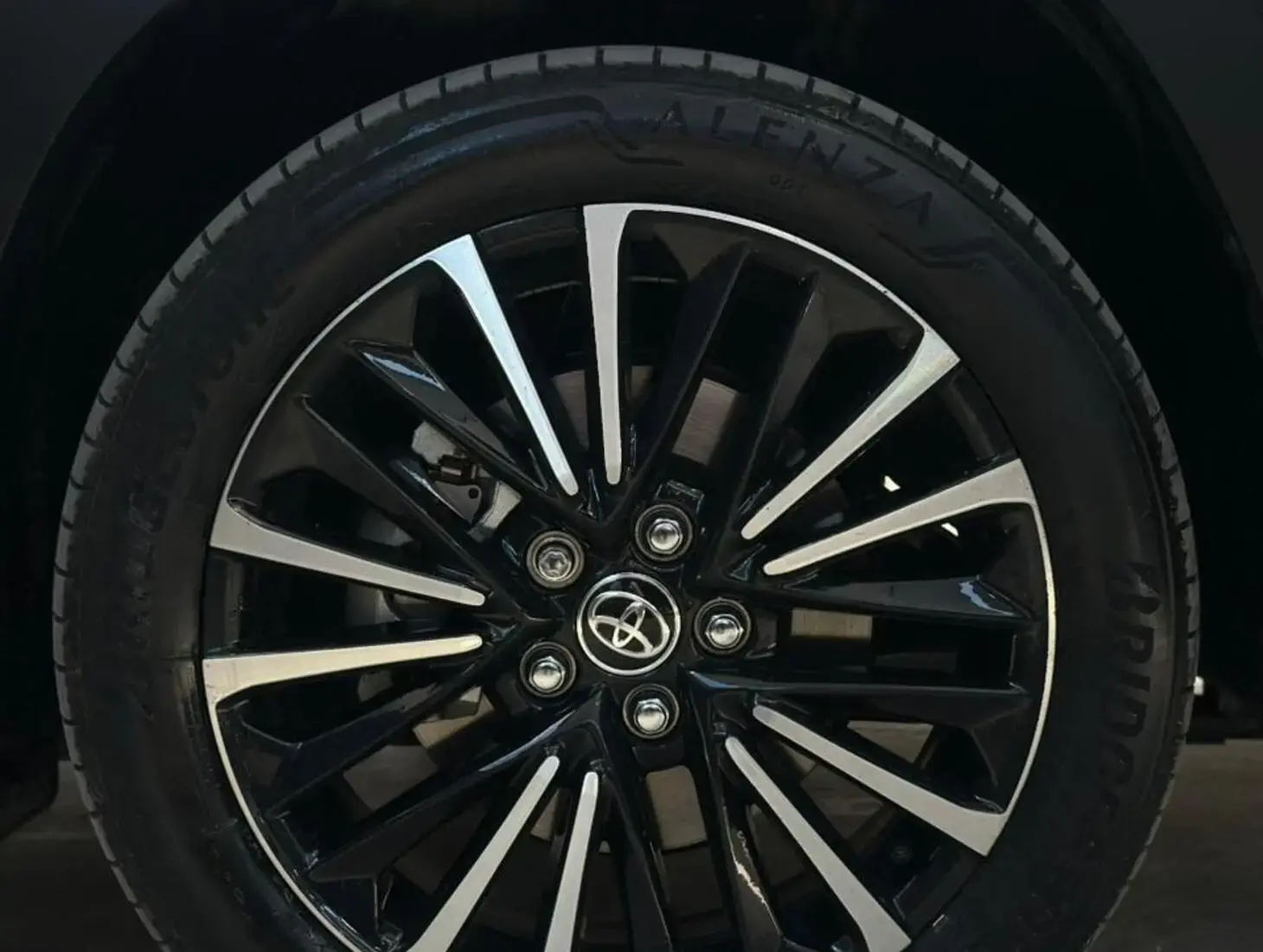 galeria Corolla Cross