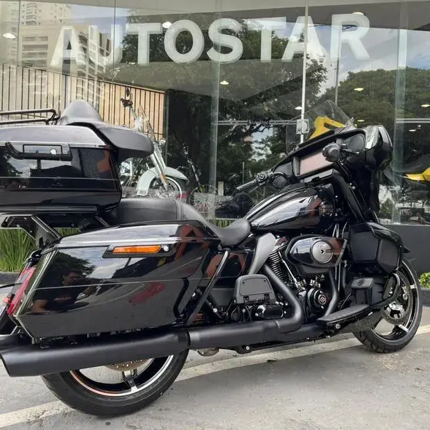 Harley Davidson Street Glide Ultra