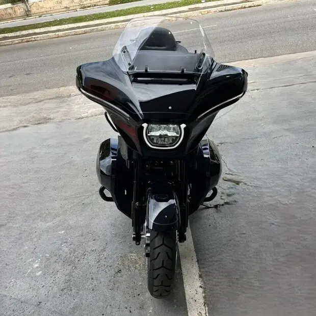 Harley Davidson Street Glide Ultra