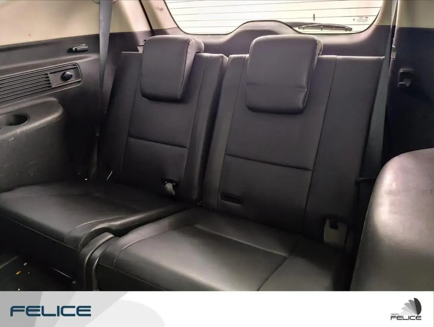 galeria PAJERO SPORT