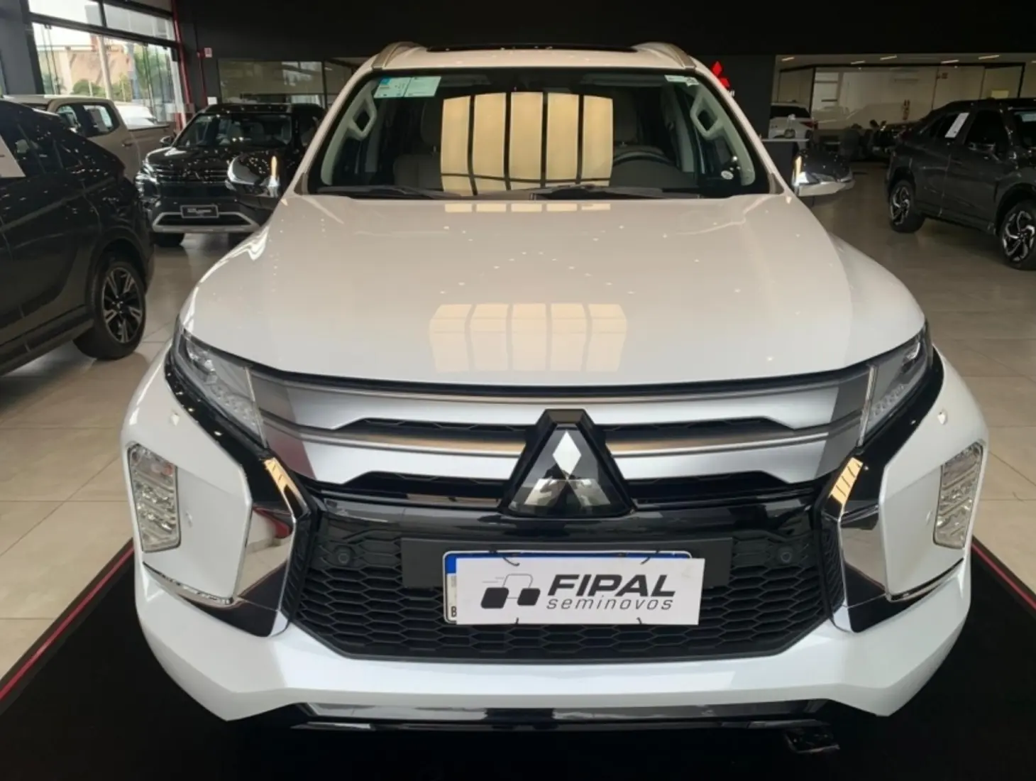 galeria PAJERO SPORT