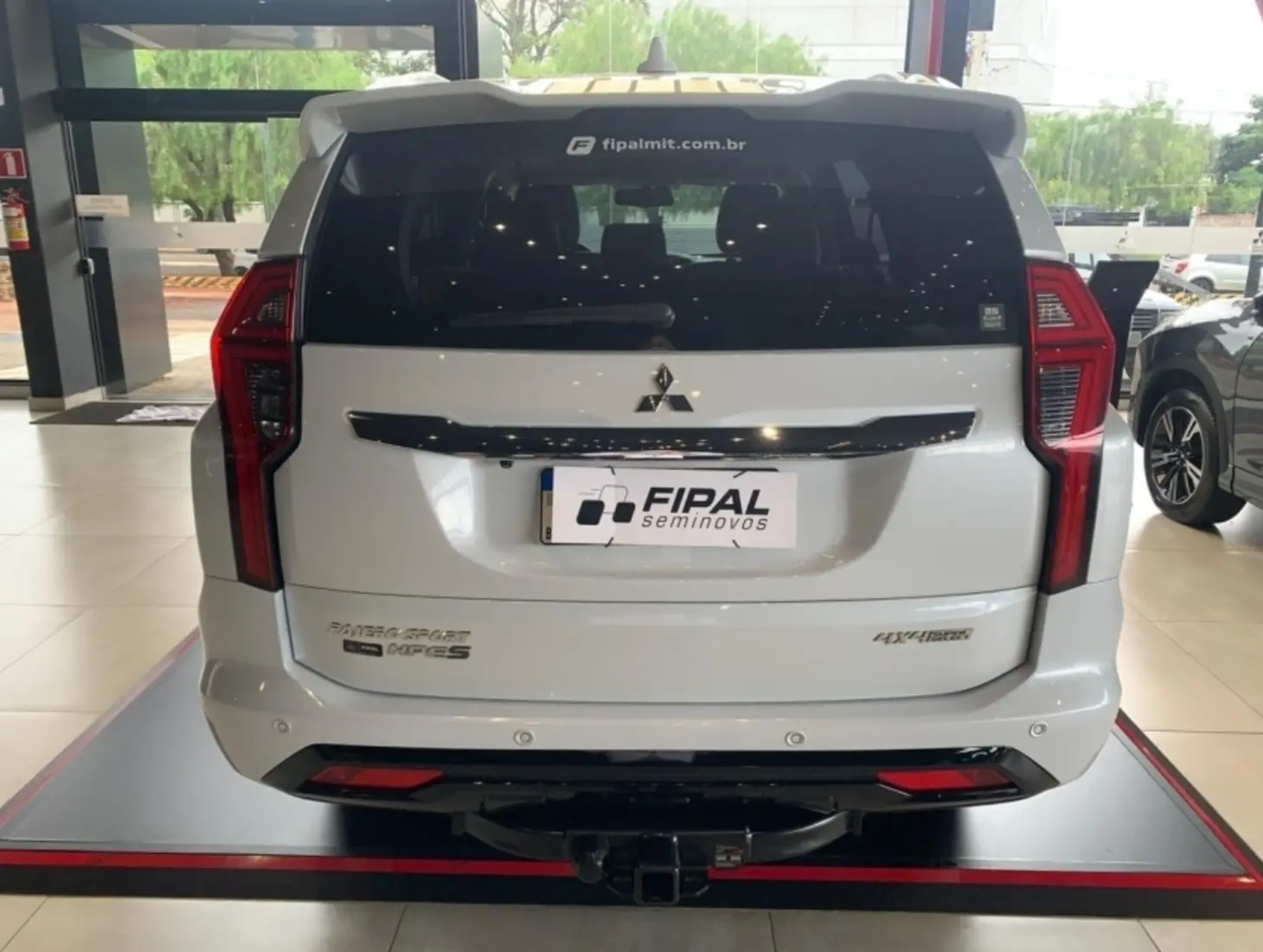 galeria PAJERO SPORT