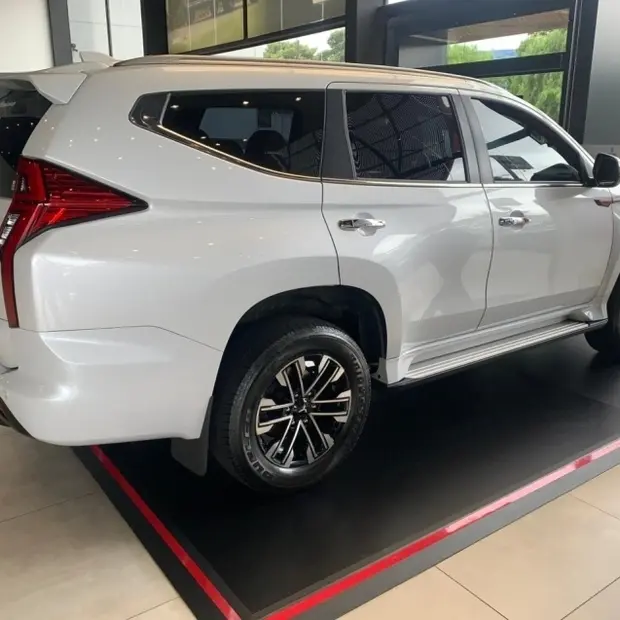 Mitsubishi PAJERO SPORT 2.4 16V MIVEC TURBO DIESEL HPE-S AWD AUTOMÁTICO