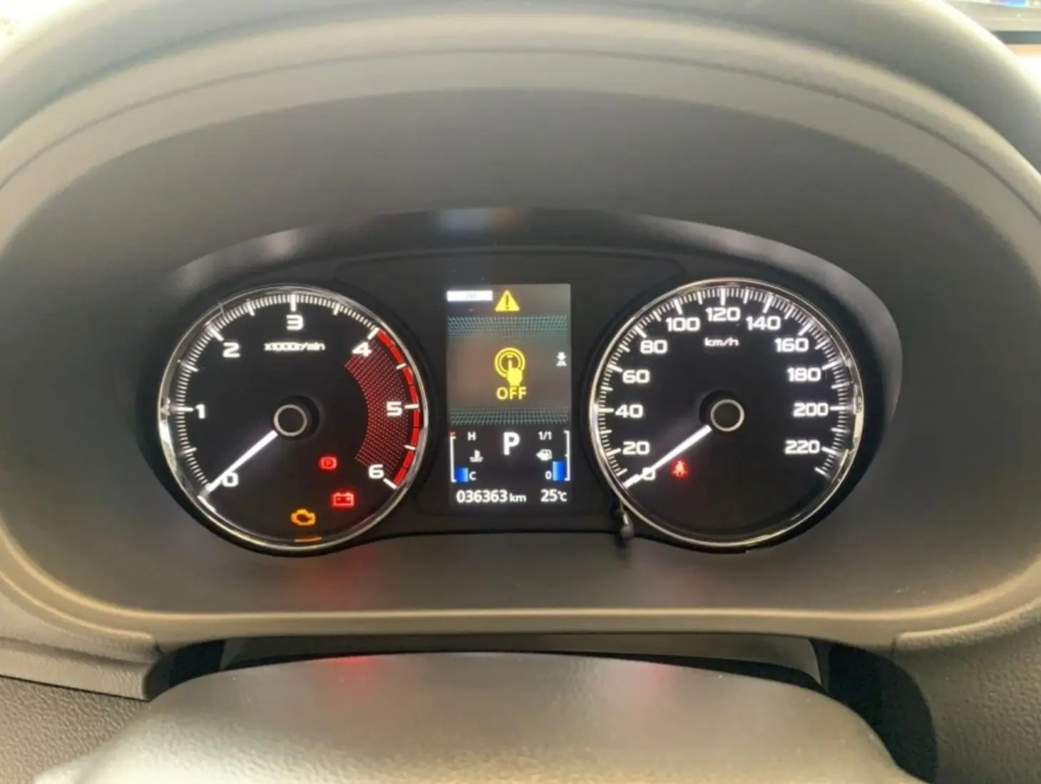 galeria PAJERO SPORT