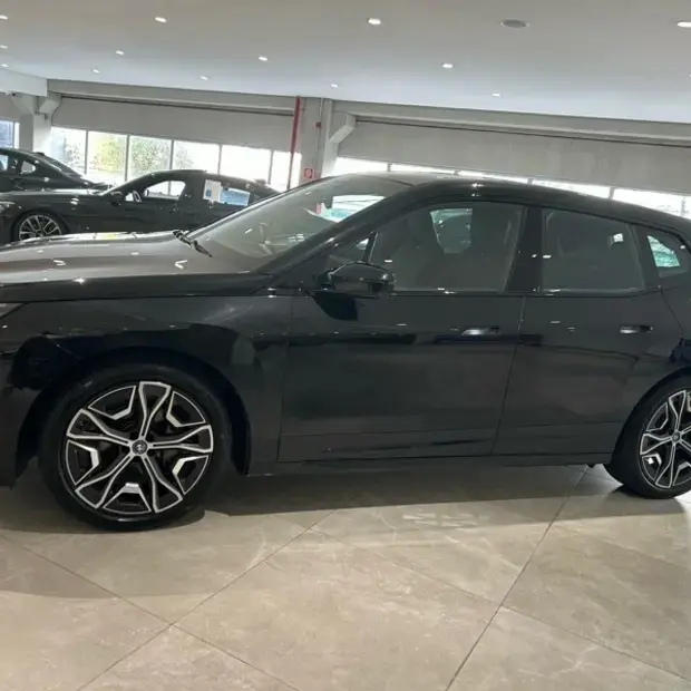 Bmw iX xDrive40 (Aut.) (Elétrico)