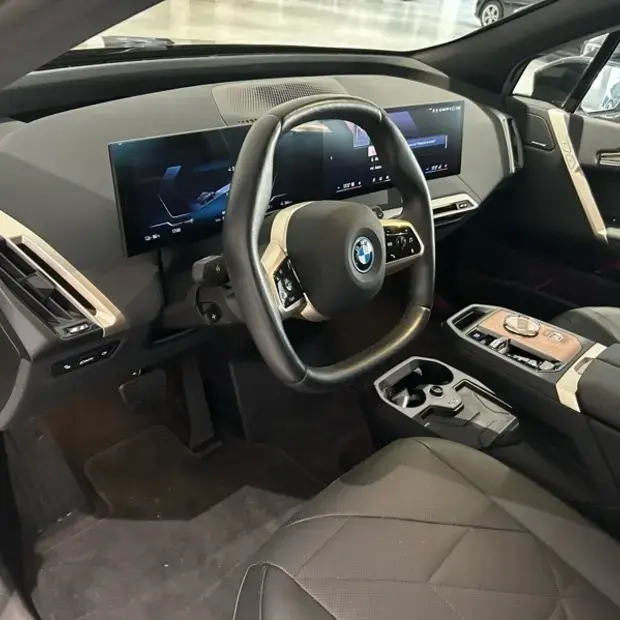 Bmw iX xDrive40 (Aut.) (Elétrico)