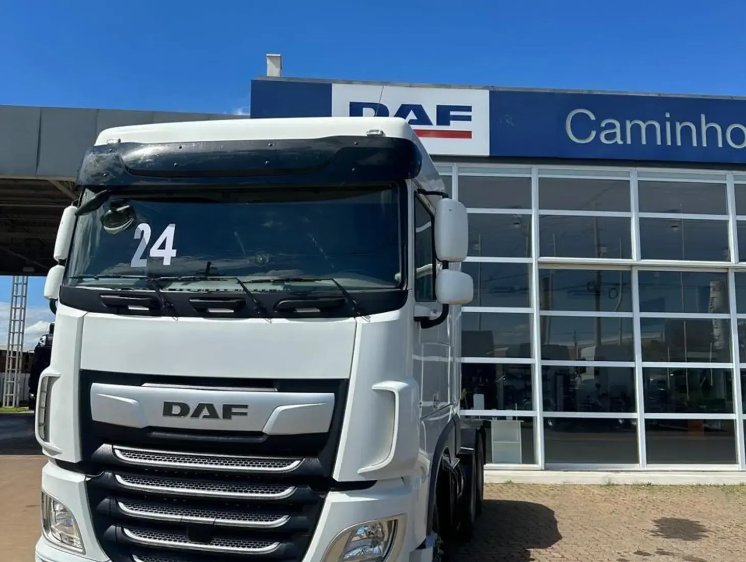 galeria DAF XF FTT 530 HR 6x4